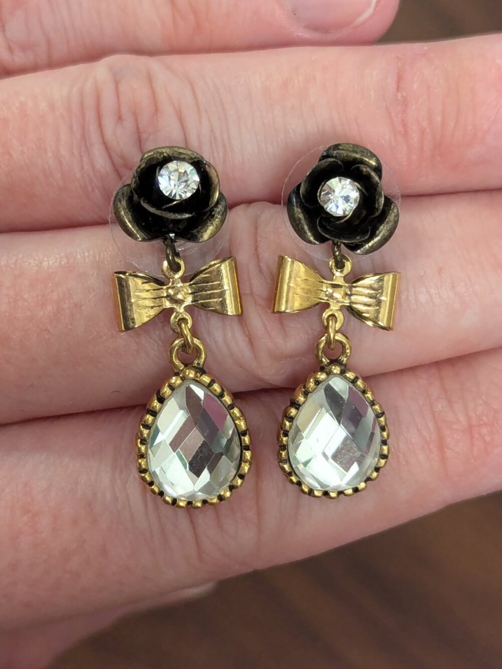 Betsey Johnson Flower Drop Earrings